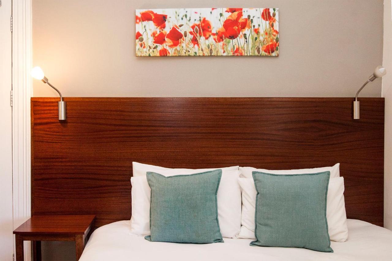 The Vic Hotel Порт Елизабет Екстериор снимка