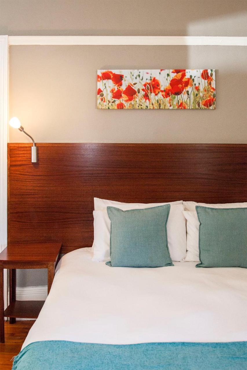 The Vic Hotel Порт Елизабет Екстериор снимка